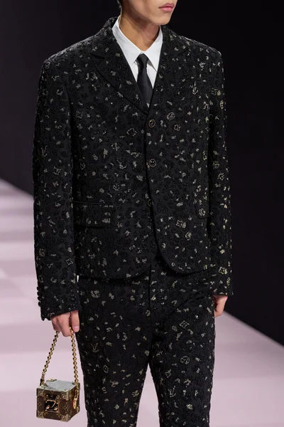 Look 146